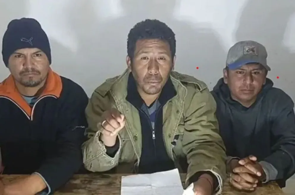  Humberto Claros durante un mensaje que grabó en 2024, anunciando una "pausa humanitaria" en los bloqueos. Foto: Captura de video