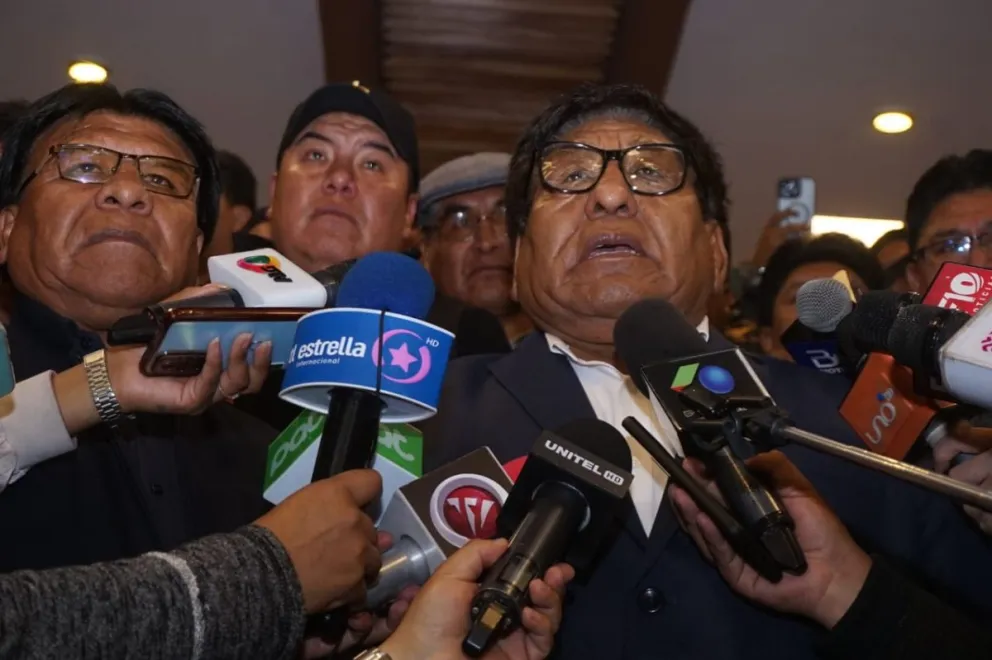 Lucio Gómez, secretario ejecutivo de la Confederación de Choferes de Bolivia.  Foto: APG