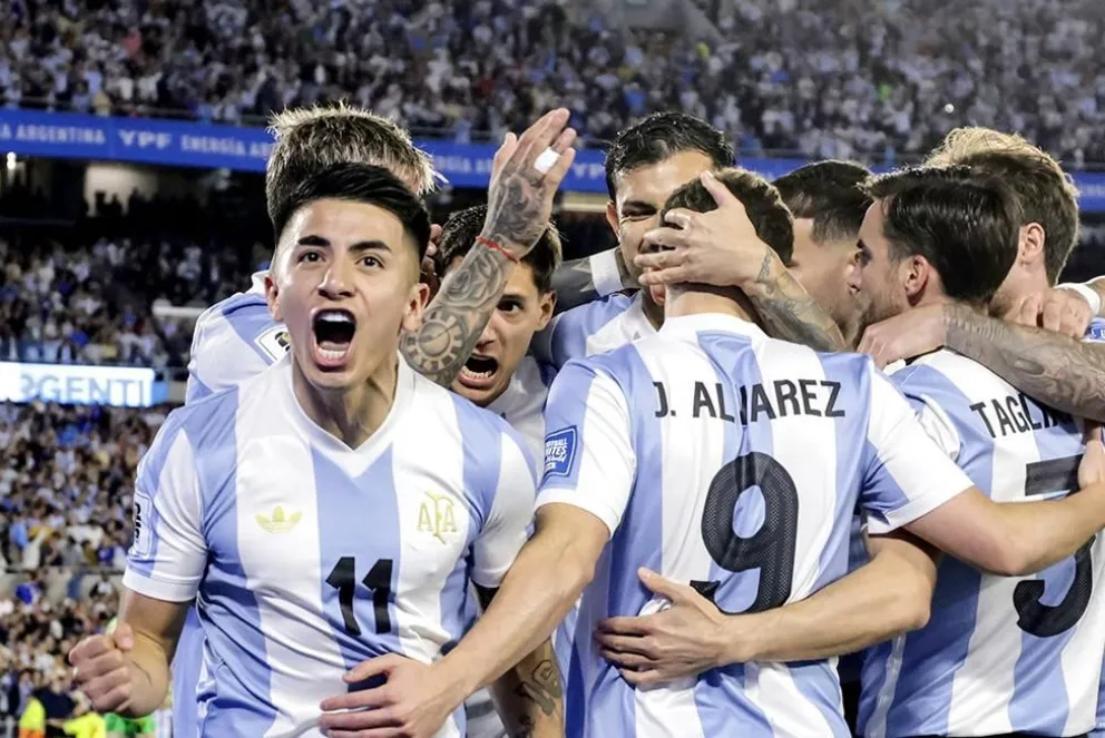El festejo argentino al final del baile a Brasil. Foto: Selección Argentina.