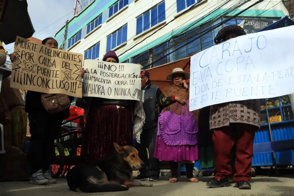 Un grupo de vecinas movilizadas.   Foto: APG