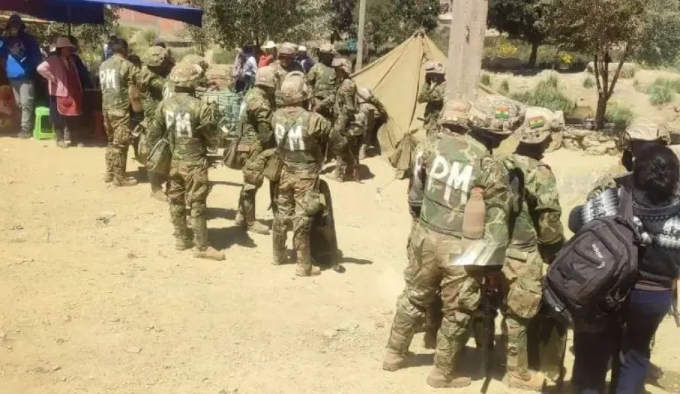 Militares controlan el comercio en Villazón. Foto: El Potosí