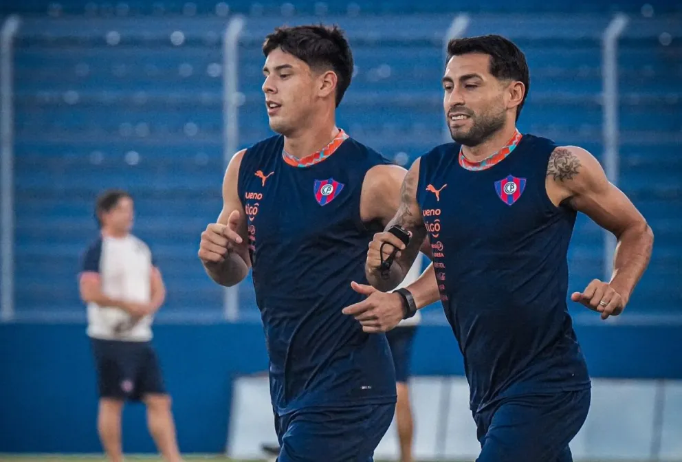 El cierre de entrenamientos del equipo paraguayo en Asunción. Foto: CP