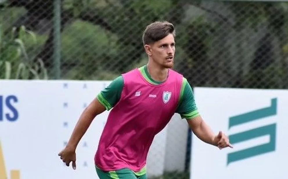Lucas Revuelta cuando formó parte del plantel de América FC de Belo Horizonte. Foto: América CF