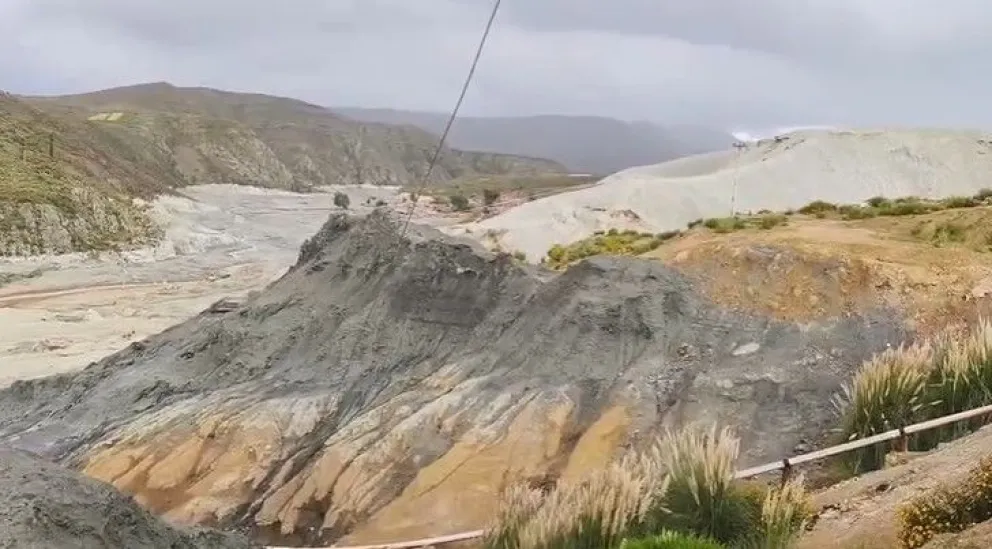 La zona del desastre ambiental, en el municipio de Llallagua, en Potosí. Foto: Azucena Fuentes