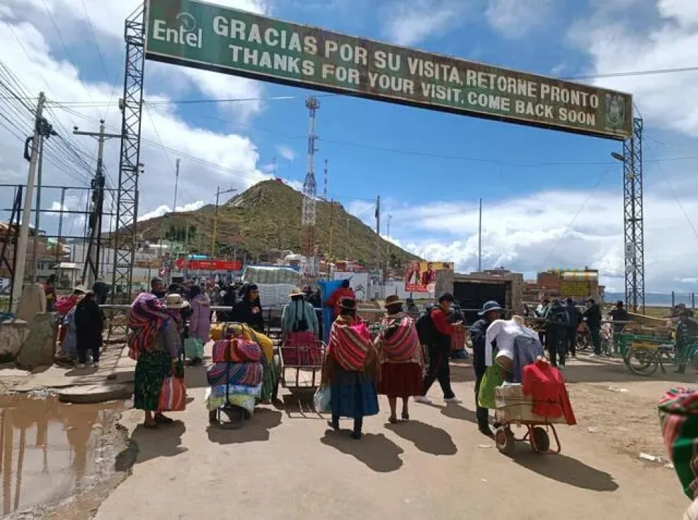 Comercio en la zona fronteriza de Desaguadero. Foto: La República