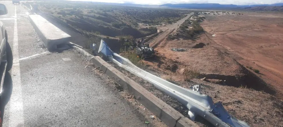 El coche siniestrado. Foto: Canal 13 UTV