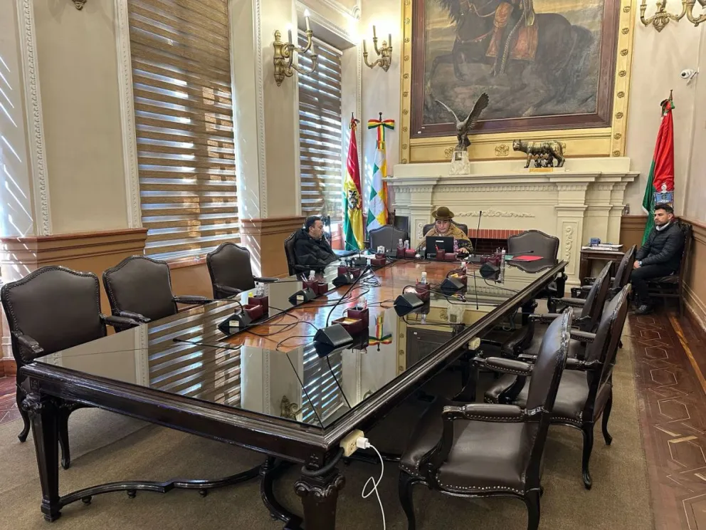 La mayoría de los concejales asistió a la sesión de forma virtual. Foto: Prensa Concejo