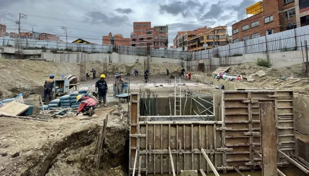 El avance de obras del nuevo estadio de Bolívar. Foto: Marcelo Claure.