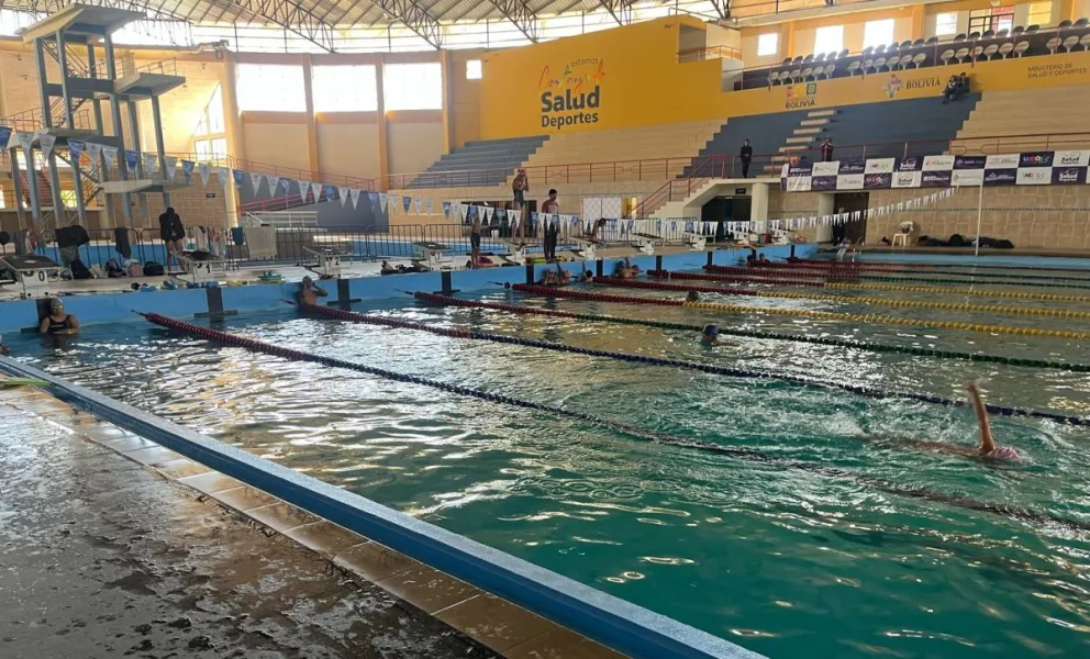 La Piscina Bolivariana El Rollo que albergará el torneo de Sucre. Foto: FEBODA.