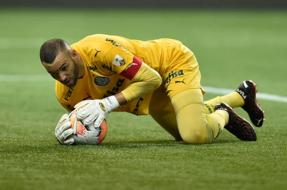 Weberton, arquero del Palmeiras que llega el jueves a La Paz. Foto: Conmebol