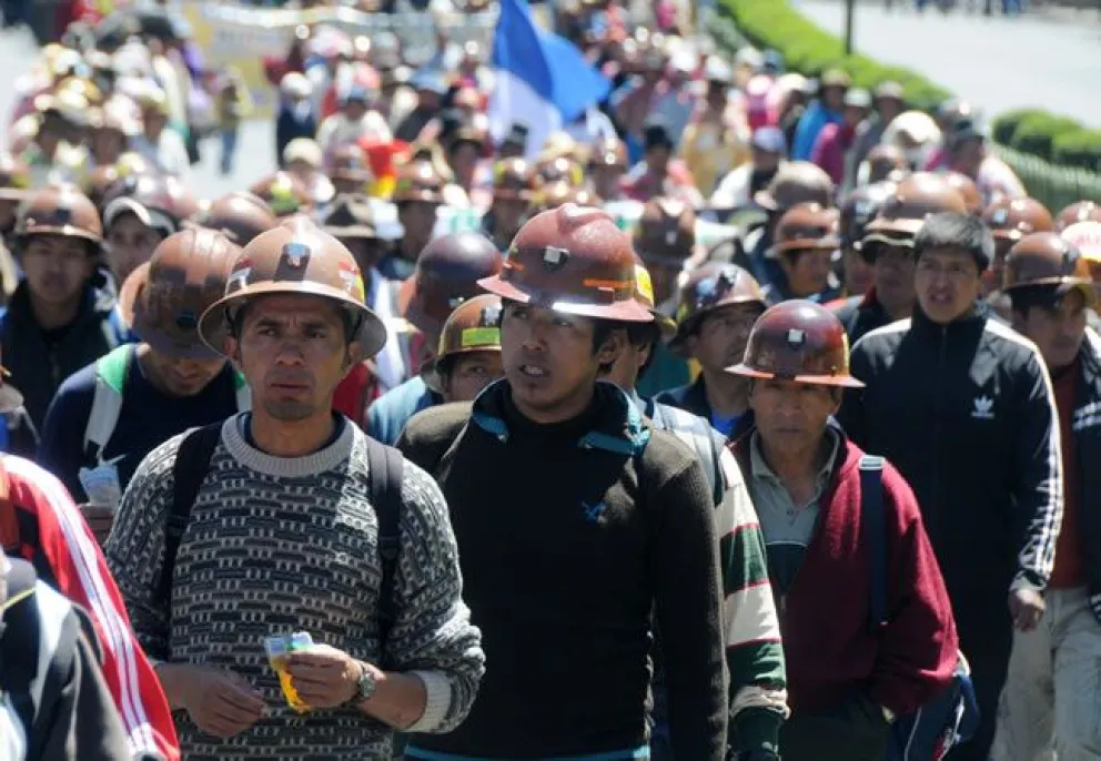 Cooperativistas mineros. Foto: ABI (archivo)