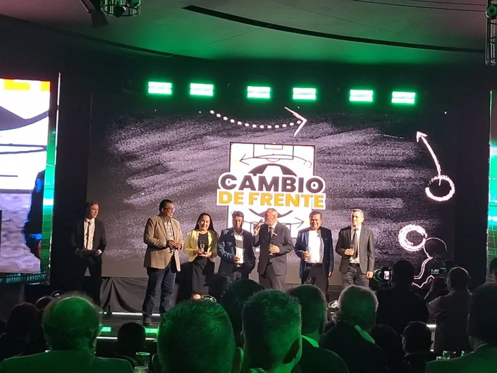 El comité Ejecutivo de la FBF durante la presentación del medio de comunicación. Foto: MMG