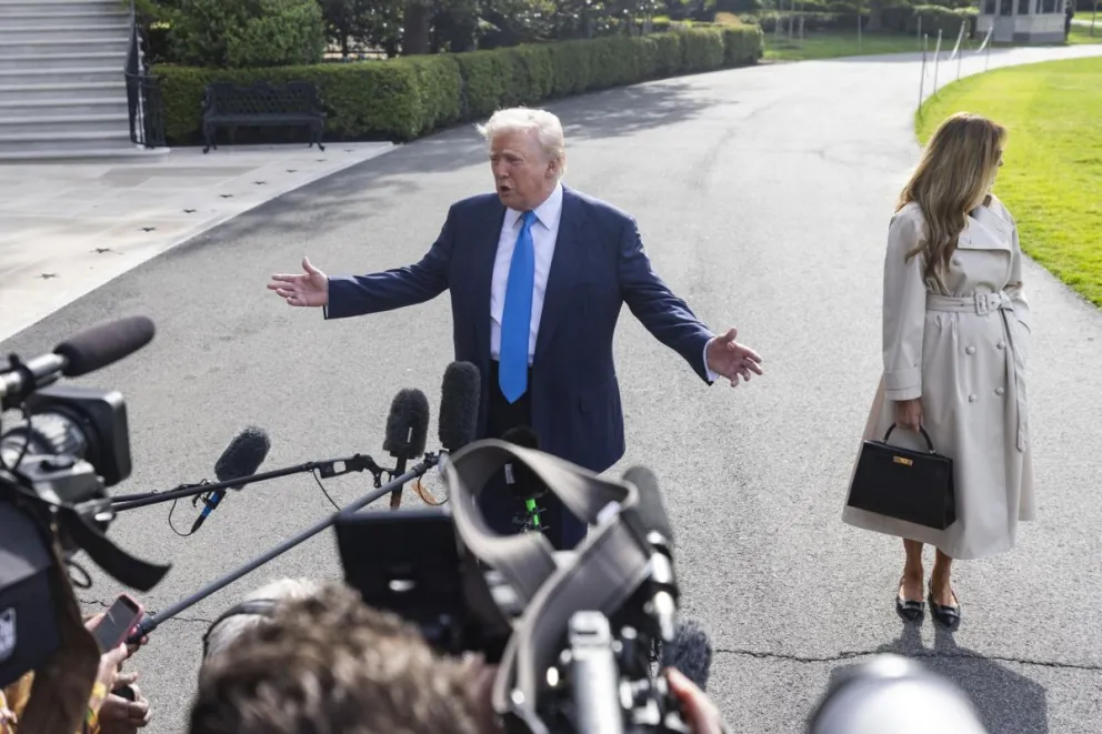 Donald Trump en declaraciones a medios de comunicación. Foto: EFE