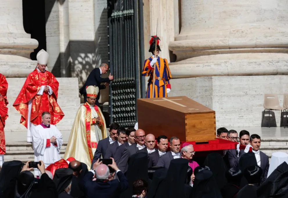 Funeral por el papa Francisco en la Plaza de San Pedro. Foto: EFE