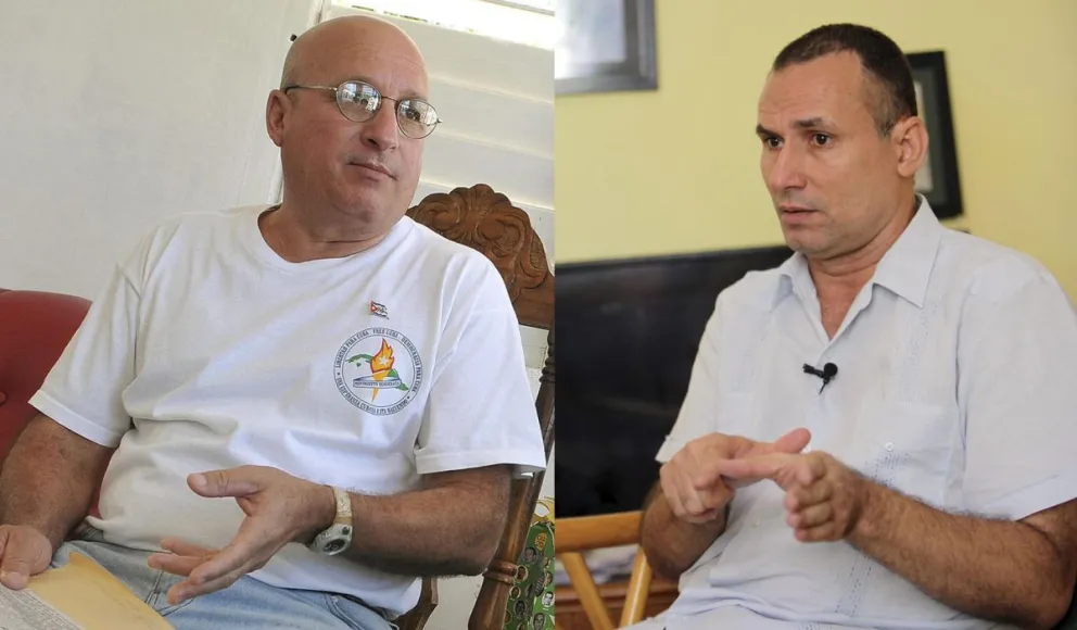 Los opositores cubanos Félix Navarro y José Daniel Ferrer. Foto: EFE