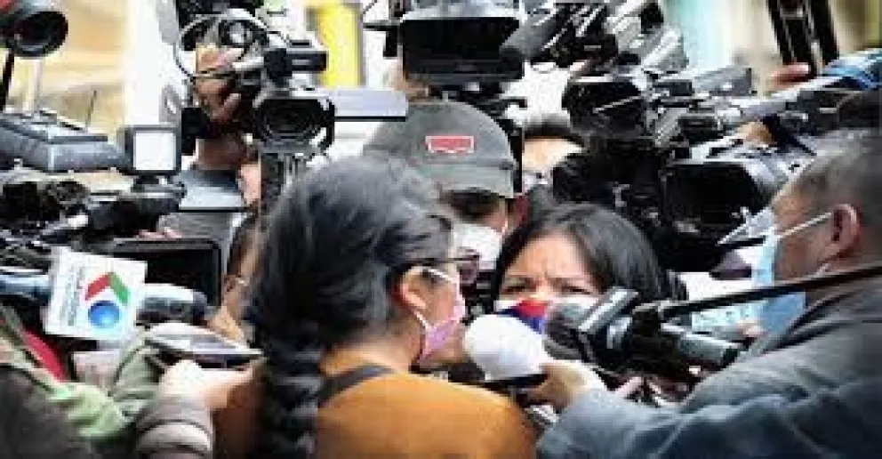Imagen de periodistas en cobertura. FOTO: UNESCO