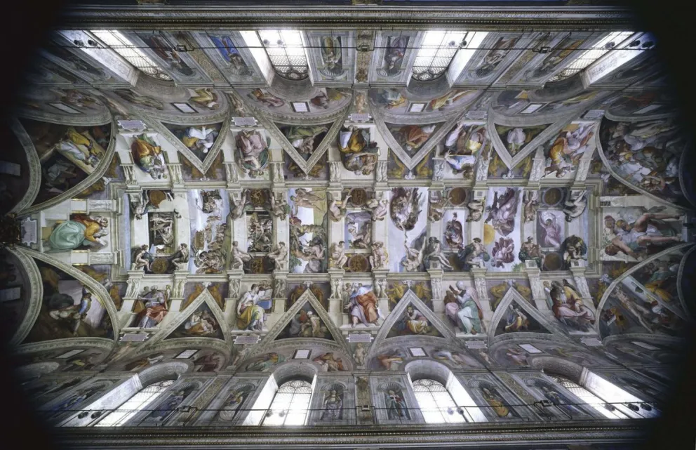 Imagen facilitada por el Musei Vaticani que muestra la bóveda de la Capilla Sixtina. Foto: EFE