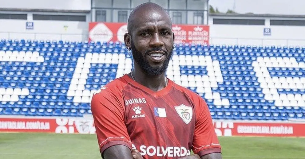 Allano, delantero brasileño cuando estaba en el Santa Clara de Portugal. Foto: Sapo Desporto.