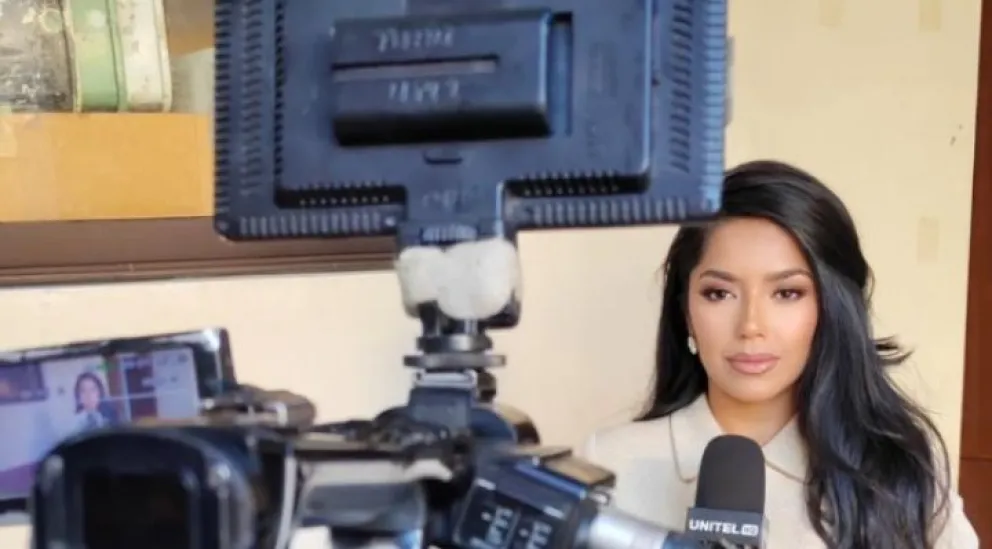 La comunicadora de Unitel e una imagen de archivo. Foto: Facebook