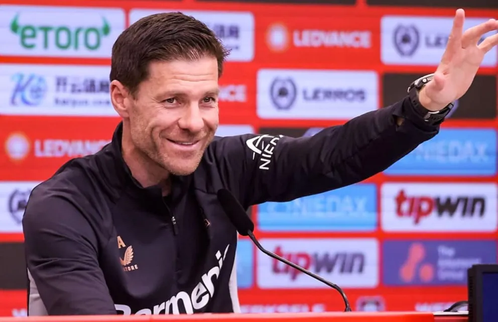 Xabi Alonso durante la conferencia en la que anunció su salida. Foto: EFE.