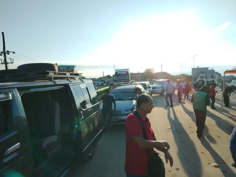 Bloqueo en Pailón. Foto: Pailón Noticias