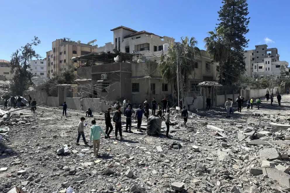 Foto de archivo de una casa bombardeada por el Ejército israeli en el barrio de Sabra en la ciudad de Gaza, norte de la franja. Foto: EFE