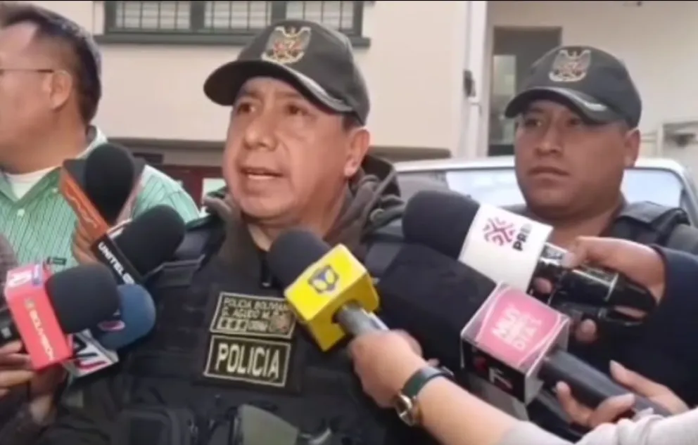 El comandante departamental de La Paz, Gunter Agudo. Foto: captura video. 