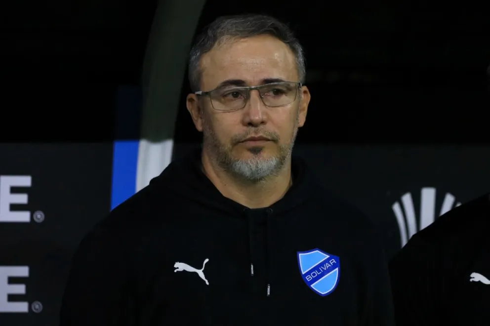 Robatto durante el partido con Palmeiras en Brasil. Foto: APG.