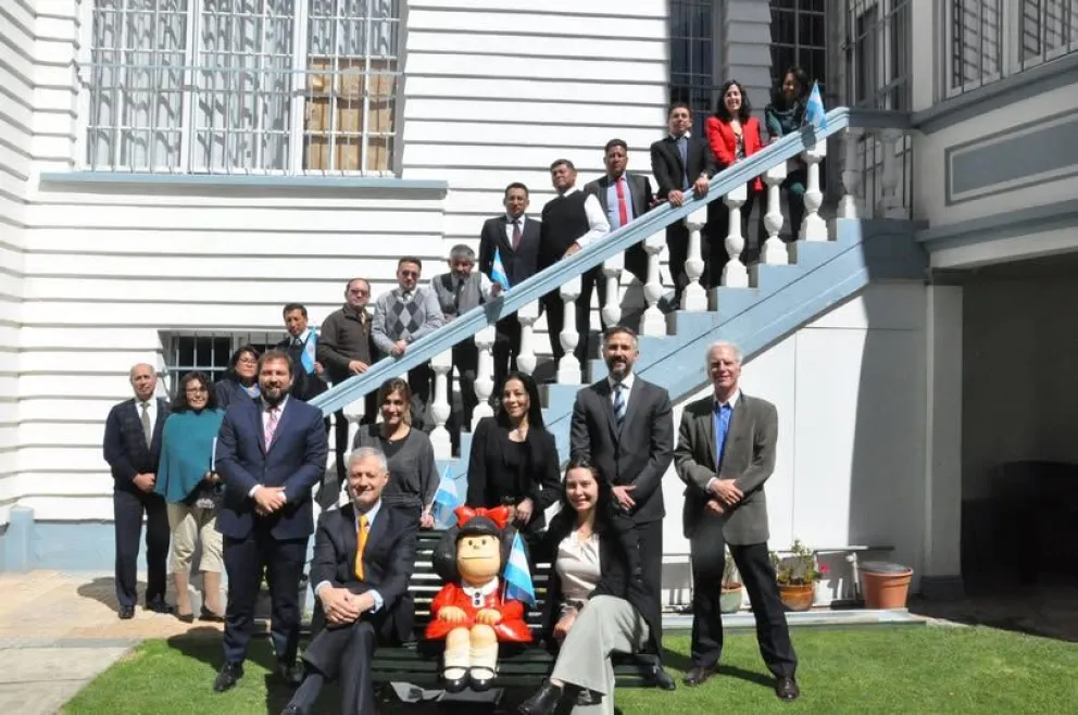 Mafalda ya está instalada en La Paz para participar de la Larga Noche de Museos de este sábado. Foto: Embajada Argentina.