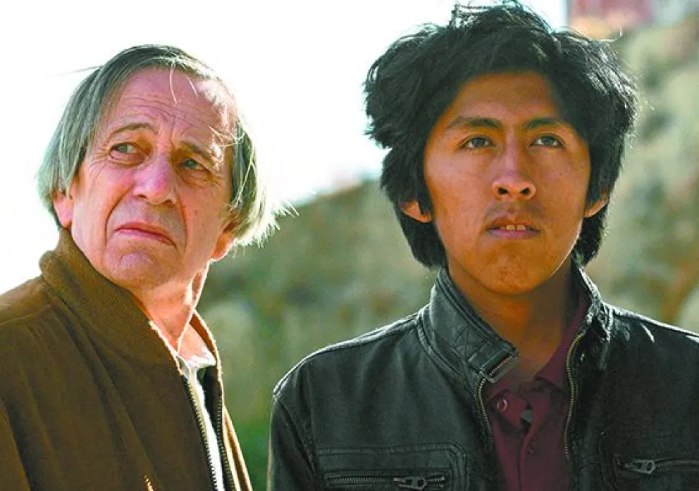 Franklin Aro y Alfredo Castro, en una escena de la película. FOTO: EFE