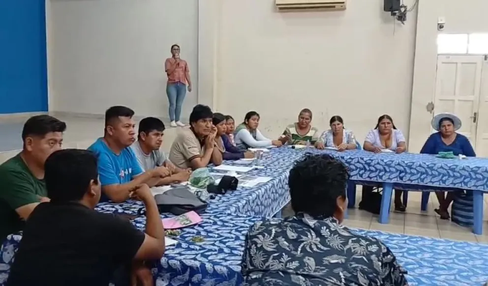 Evo Morales en la reunió con los cocaleros este sábado. Foto: Captura de video