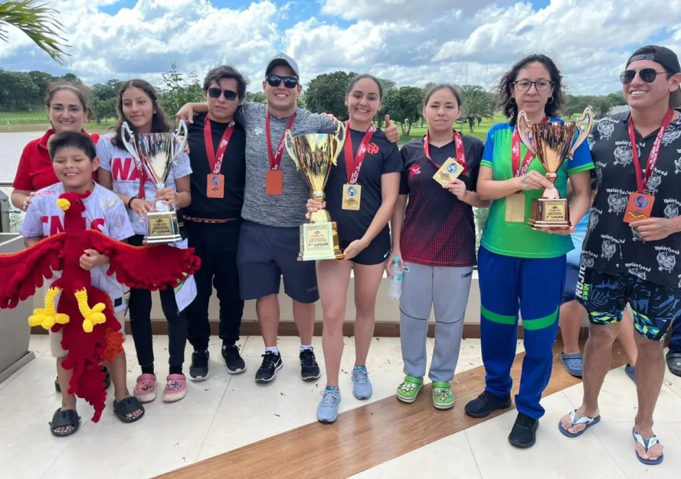 Los premiados del Circuito Nacional. Foto: FEBODA.