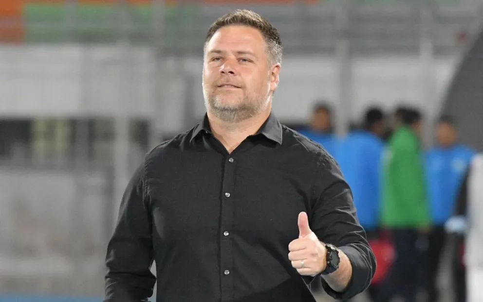 Aurora puso punto final a su relación contractual con Daniel Farrar. Foto: APG.