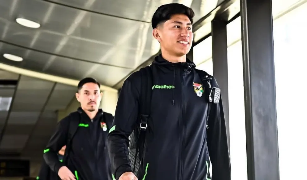 Miguel Terceros en el viaje de la Selección para el partido de marzo contra Perú. Foto: La Verde-FBF