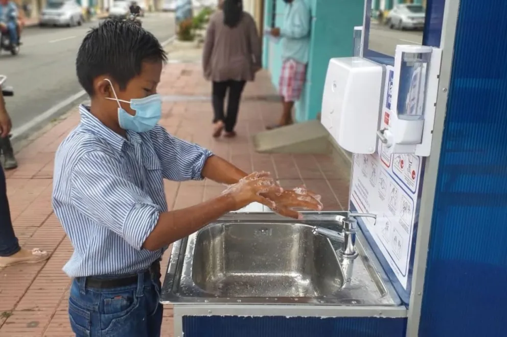 El lavado de manos frecuentes puede ayudar a prevenir enfermedades de todo tipo. Foto. ABI