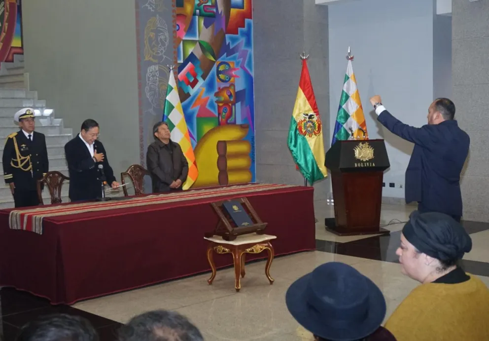 Ríos jura a su cargo, la mañana de este martes. Foto: APG