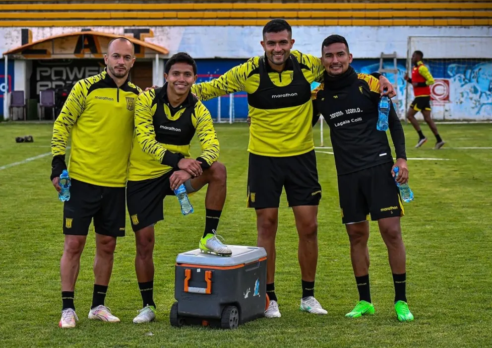 Los atigrados Godoy (izq.), García, Pedraza y Quiroga en uno de los últimos entrenamientos. Foto: club The Strongest