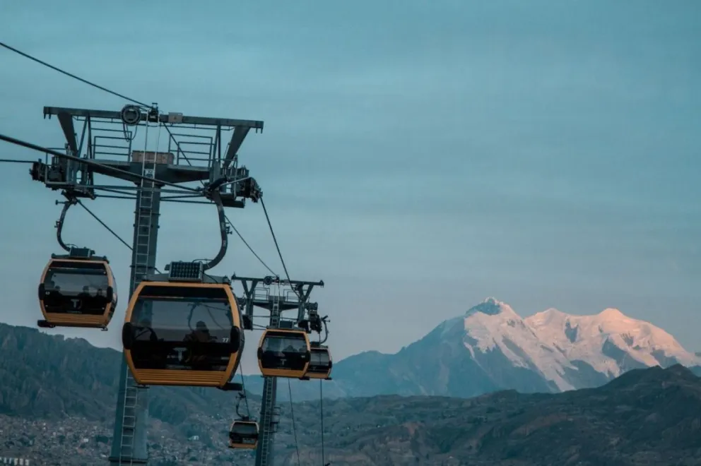 Cabinas de la línea Amarilla del teleférico.    Foto: ABI