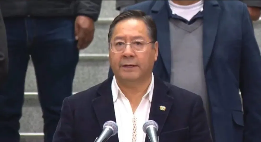 El presidente Luis Arce en conferencia de prensa. Foto: Captura