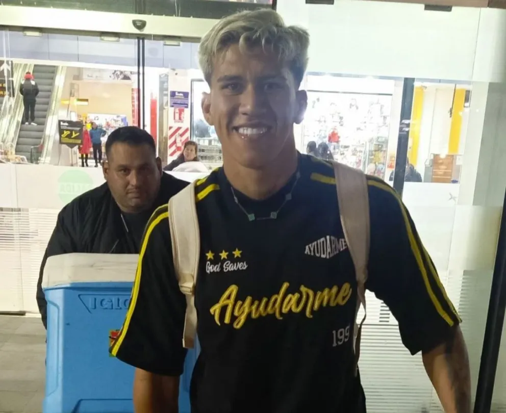 Leonardo Zabala a su llegada al aeropuerto de El Alto. Foto: Adrenalina Dep.