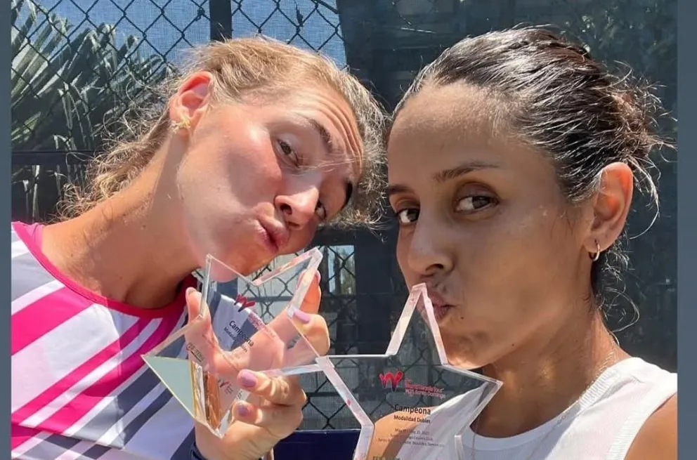 Zeballos (der.) con su trofeo y junto a Tona. Foto: Noelia Zeballos.