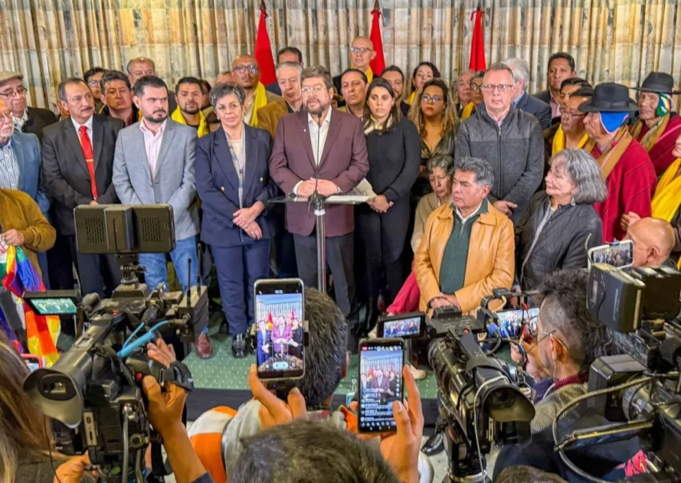 Doria Medina, cuando se confirmó su postulación en el marco de la alianza. Foto: RRSS del político 