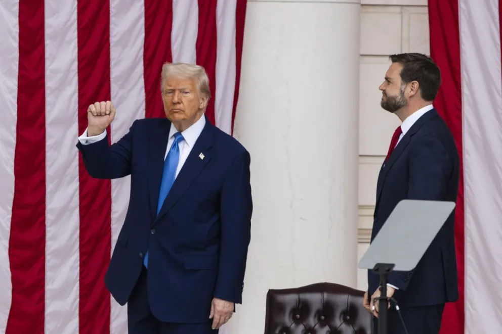 El presidente de Estados Unidos, Donald Trump junto a su vicepresidente, J.D. Vance. Foto: EFE