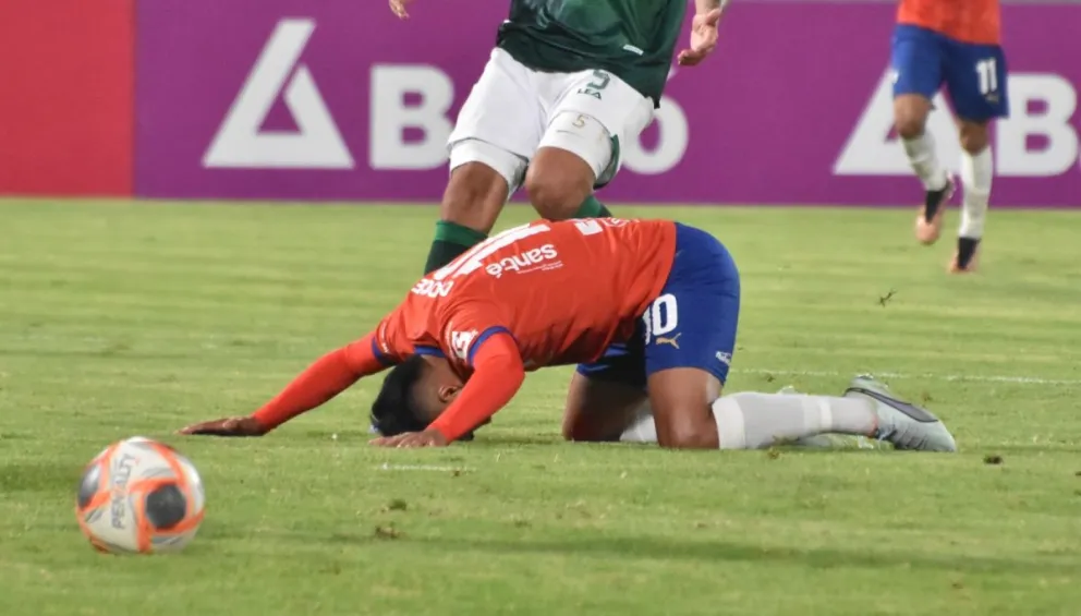 Wilstermann todavía no ganó en condición de local. Foto: APG. 