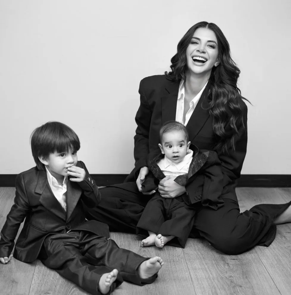 Anabel Angus compartió una sesión de fotos  junto a sus hijos. FOTO: Facebook de Anabel Angus