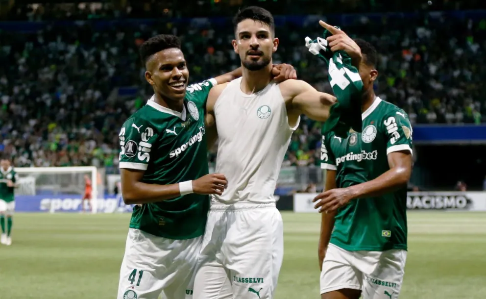 La celebración de los jugadores del Palmeiras que golearon a los peruanos. Foto: Palmeiras