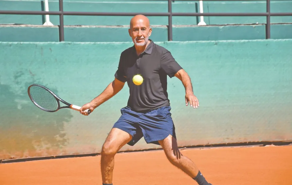 Martínez, en la exhibición que hubo en el CTLP. Foto: Club de Tenis La Paz.