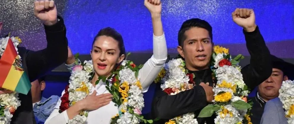 Mariana Prado y Andrónico Rodríguez en el lanzamiento de su campaña. Foto: APG