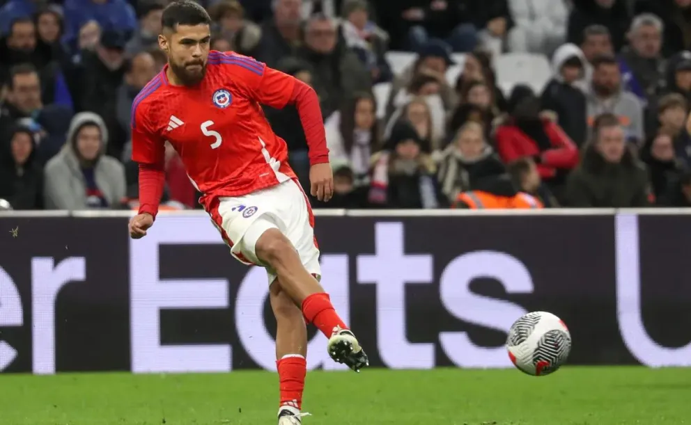 El chileno Paulo Díaz será una baja sensible en el equipo que dirige Ricardo Gareca. Foto: Bolavip