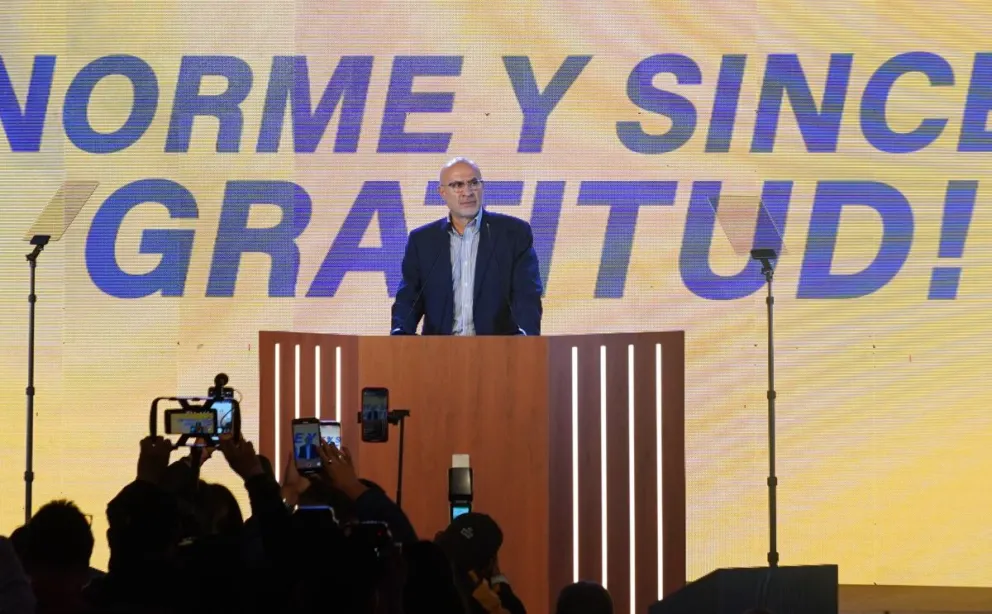 Lupo cuando fue presentado por Doria Medida como parte de su binomio. Foto: APG